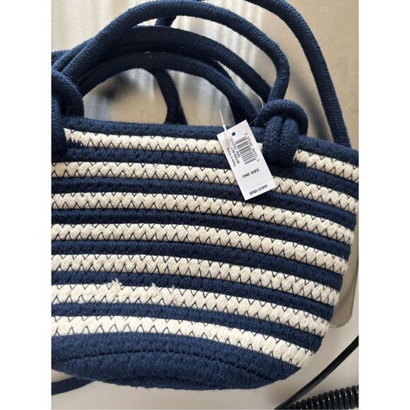GAP Blue White Striped Crossbody Bag Mini Purse Summer Beach NWT - Picture 2 of 9